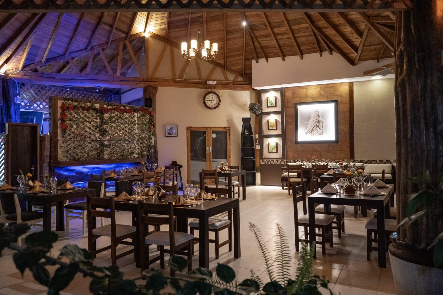 Terra Luna Lodge Тена Екстериор снимка