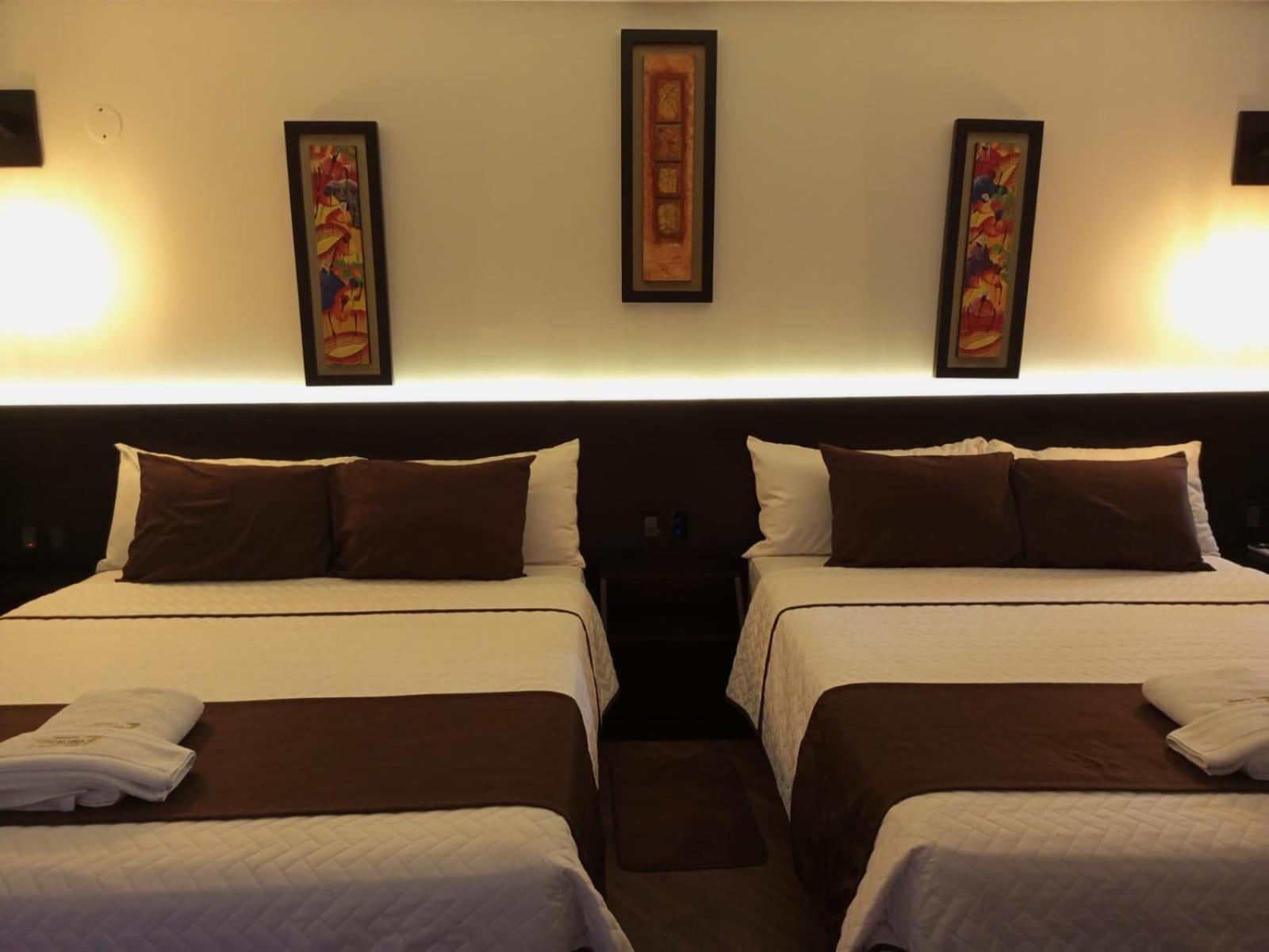 Terra Luna Lodge Тена Екстериор снимка