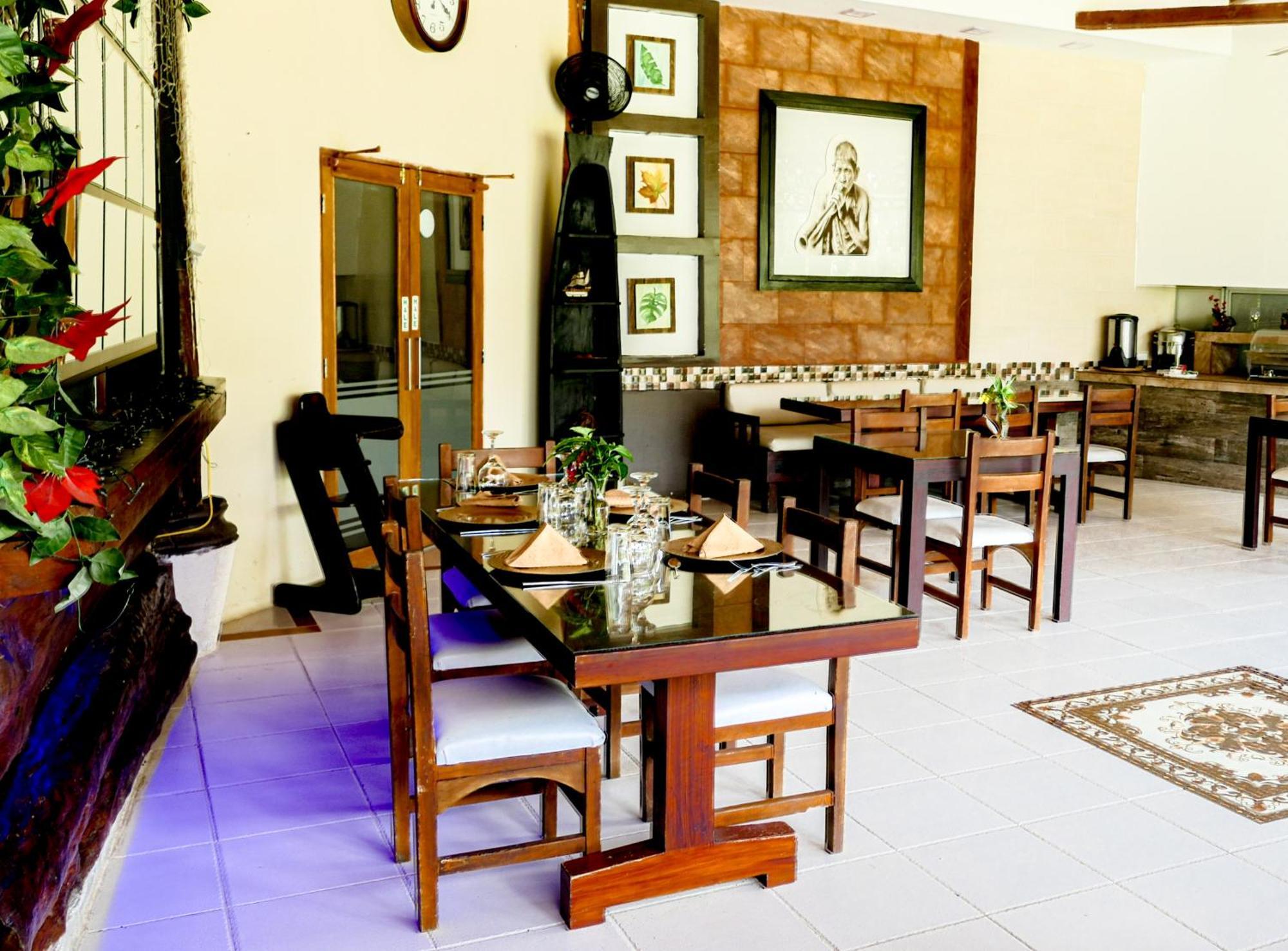 Terra Luna Lodge Тена Екстериор снимка