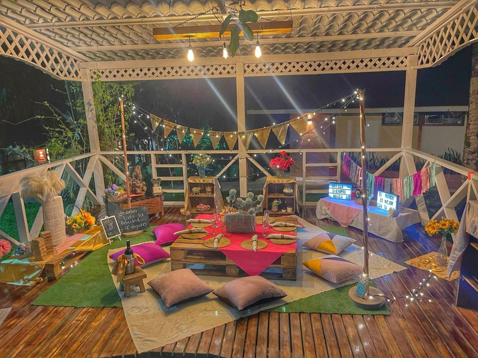 Terra Luna Lodge Тена Екстериор снимка